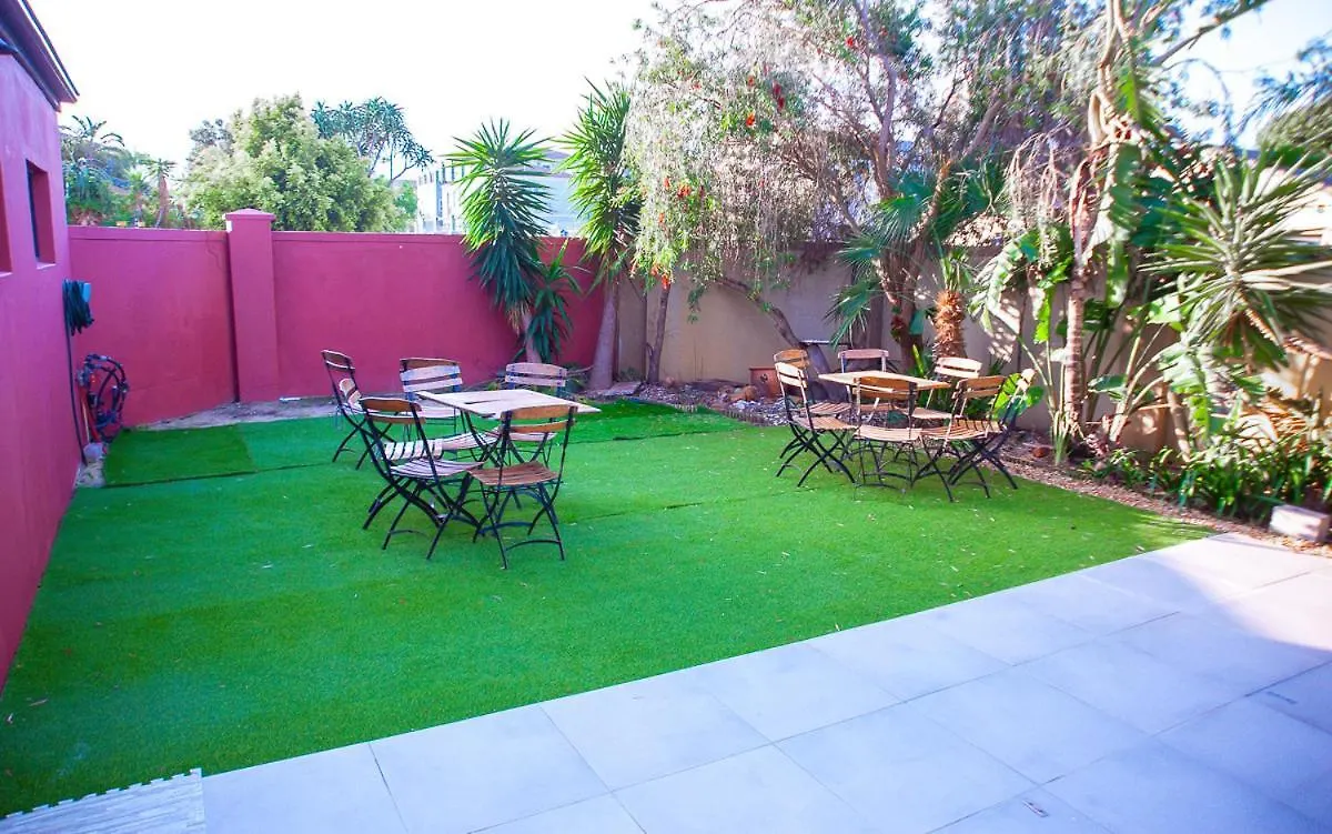 Aa Guest House 2 Parklands