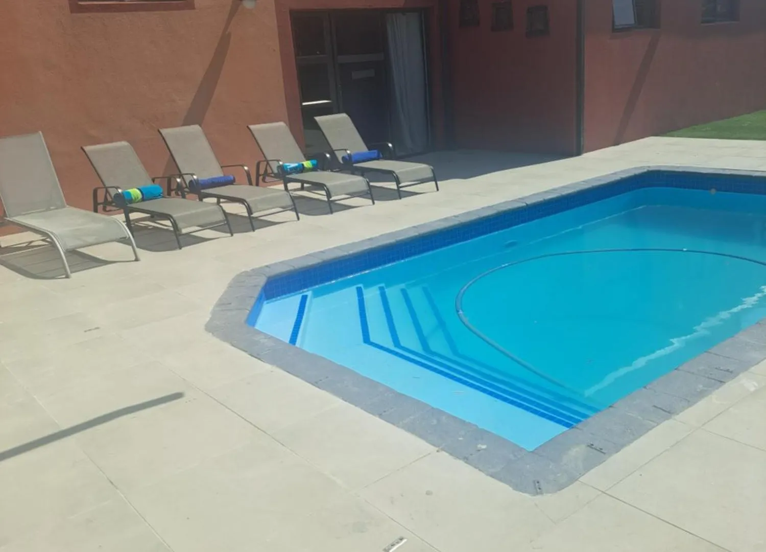 Aa Guest House 2 Parklands