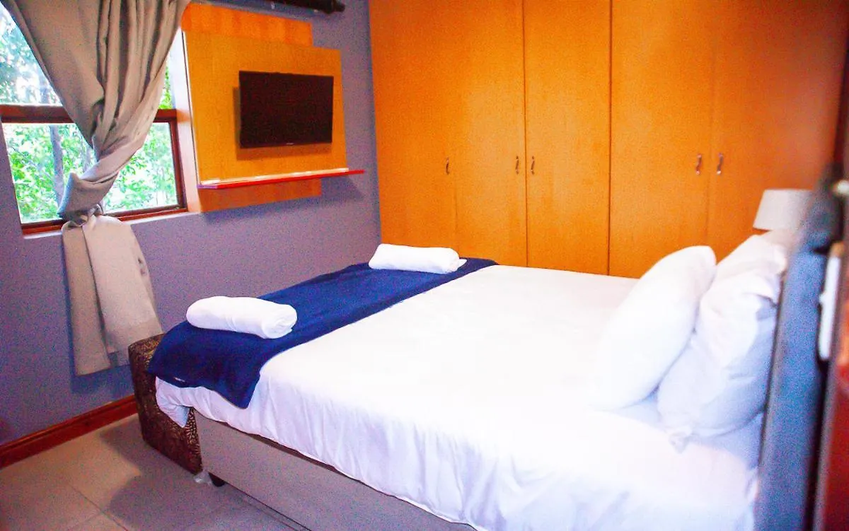 Aa Guest House 2 Parklands